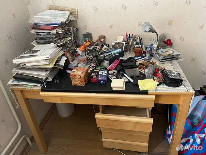 Письменный стол Икея + тумба