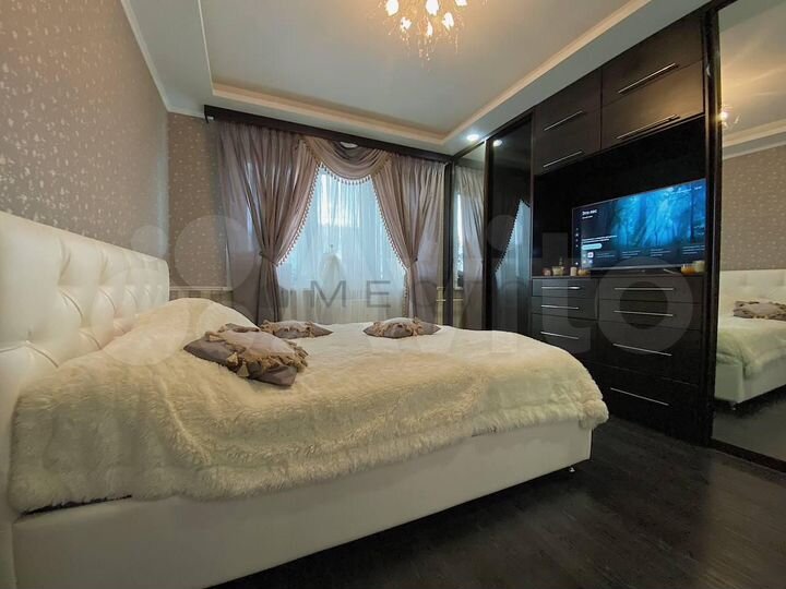 3-к. квартира, 72 м², 16/25 эт.