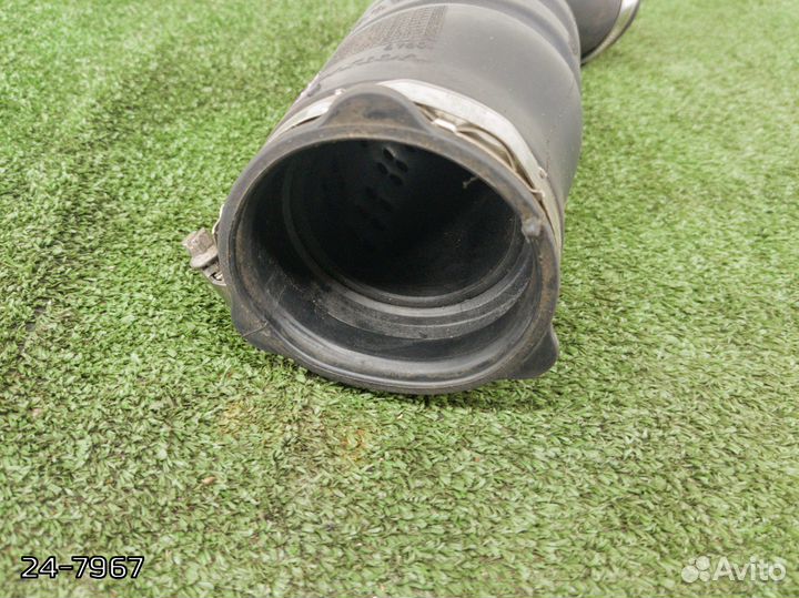 Патрубок воздухозаборника Volvo S60, V70, S80