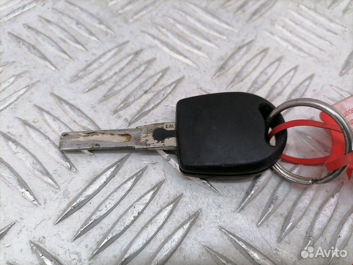 Замок зажигания для Volkswagen Polo 4 4B0905851Q