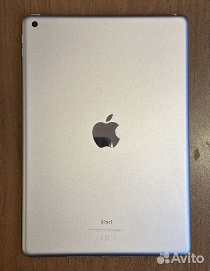iPad 7 Wi-Fi 32Gb, Silver, рст, состояние идеал