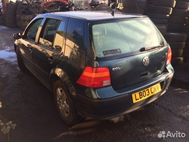 Разбор на запчасти Volkswagen Golf 4