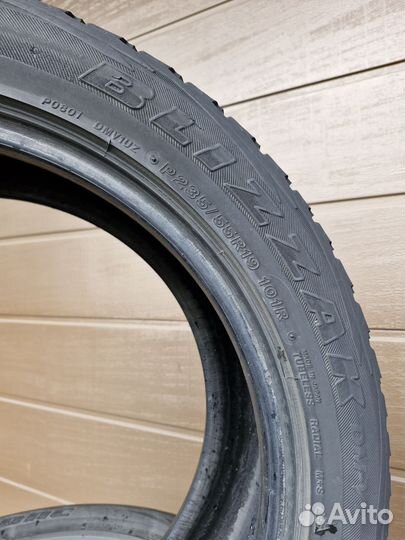 Bridgestone Blizzak DM-V1 235/55 R19 101R