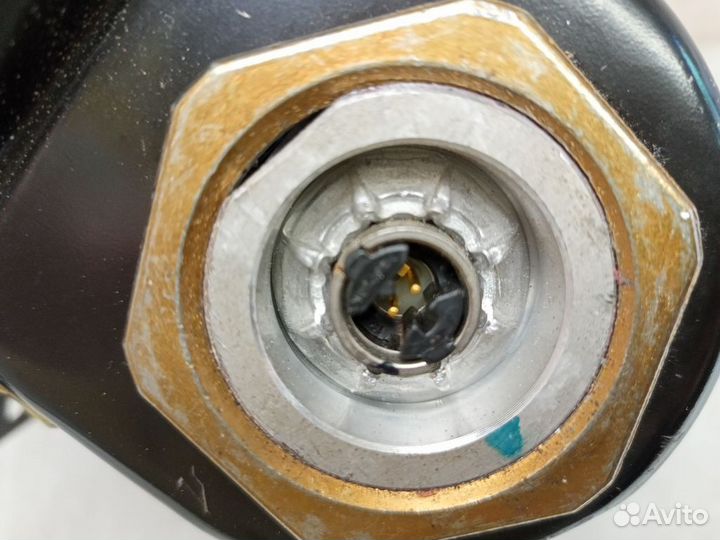 Подушка безопасности в торпеду XR831141