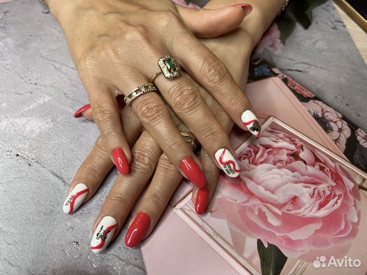 Мастер маникюра