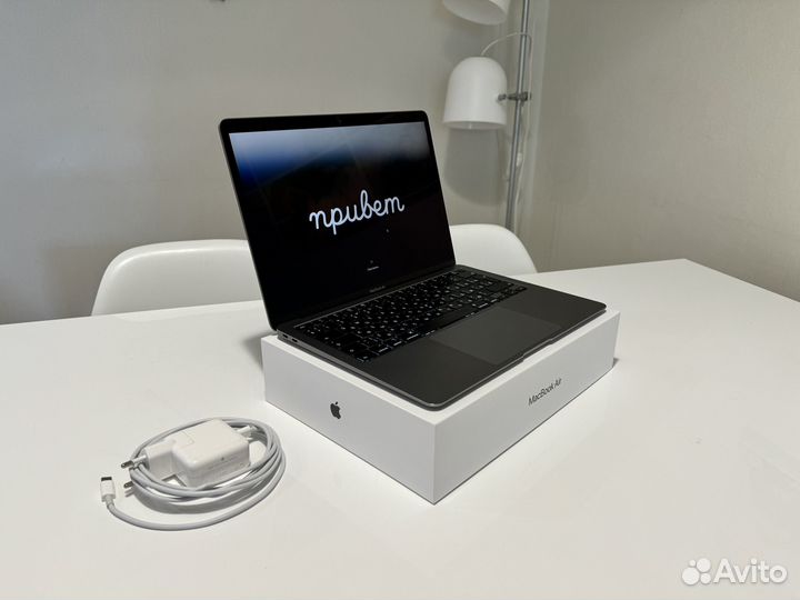 Apple MacBook Air 13, Core i7, 2020, 16gb, 256gb