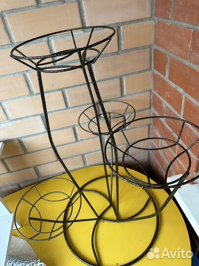 Подставка для цветов напольная