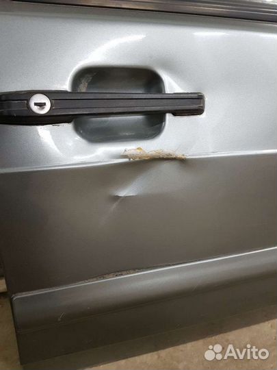 Дверь передняя правая на ваз 2114