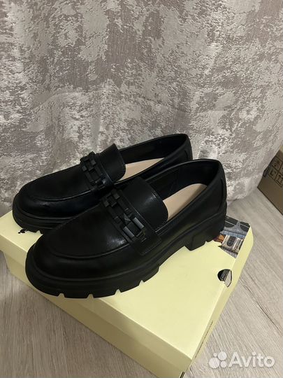 Туфли лоферы