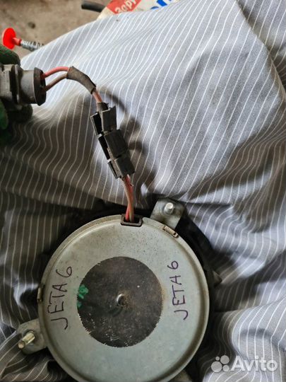 Мотор вентилятора охлаждения Volkswagen Jetta 6