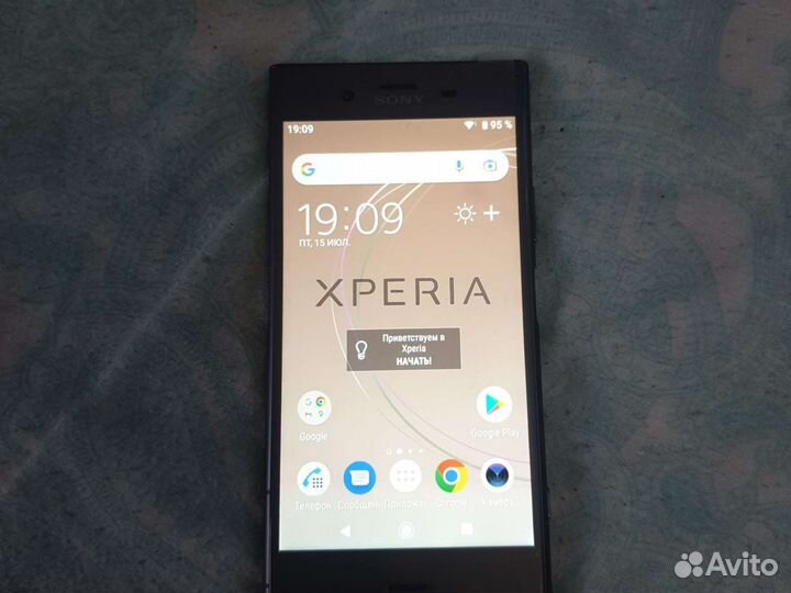 Sony Xperia XZ, 3/32 ГБ
