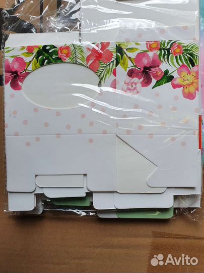 Коробка подарочная