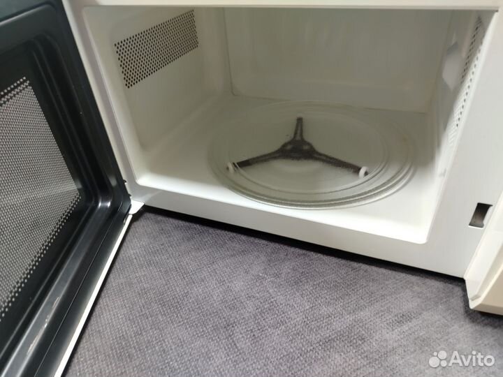 Микроволновая печь lg