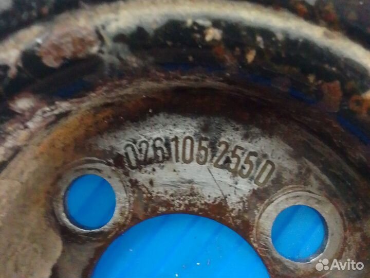 Шкив коленвала VW Passat B3 026105255d