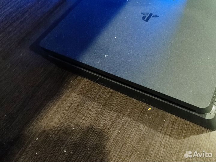 Sony playstation 4 PS4 slim 1tb