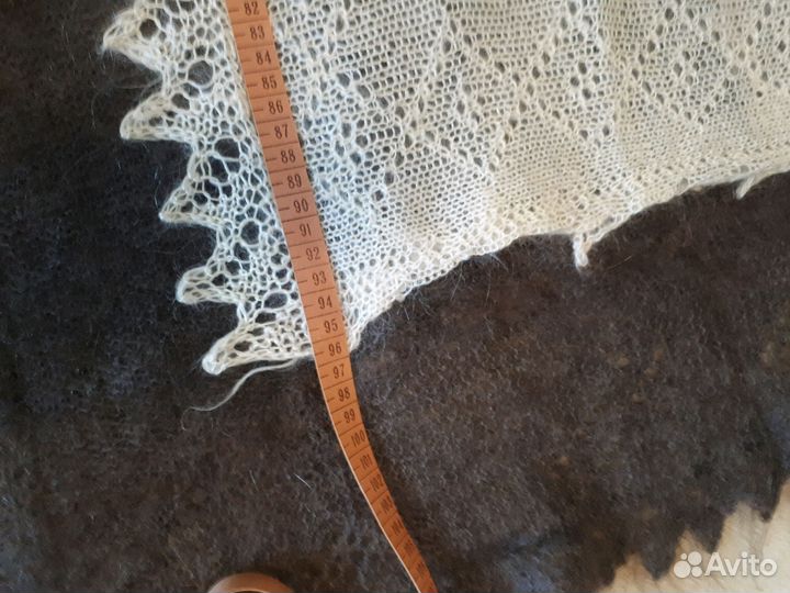 Новый оренбургский пуховый платок