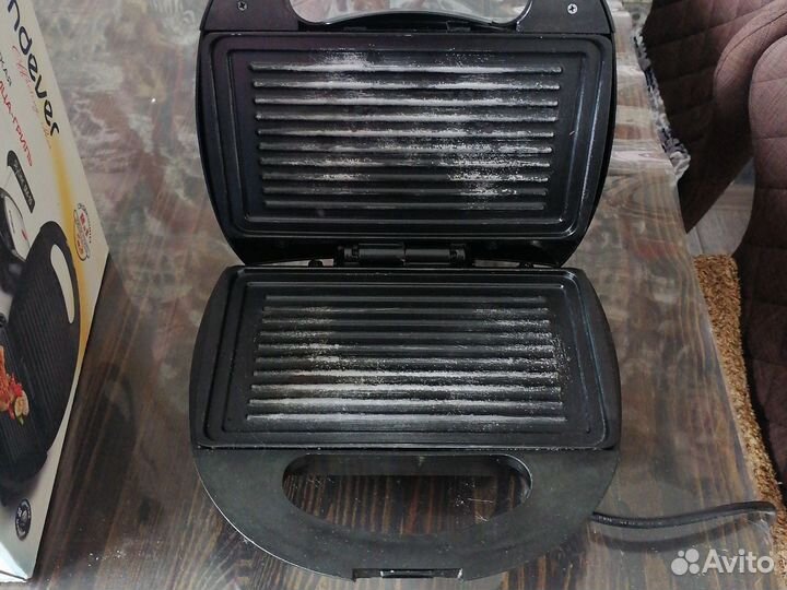 Электрическая сендвичница-гриль