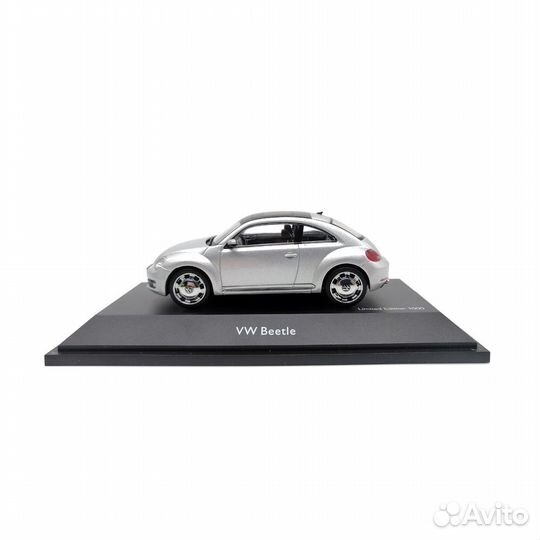Schuco 450747100 Mercedes-Benz Beetle Coupe 1:43