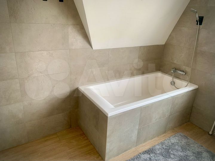 3-к. квартира, 82,6 м², 3/3 эт.