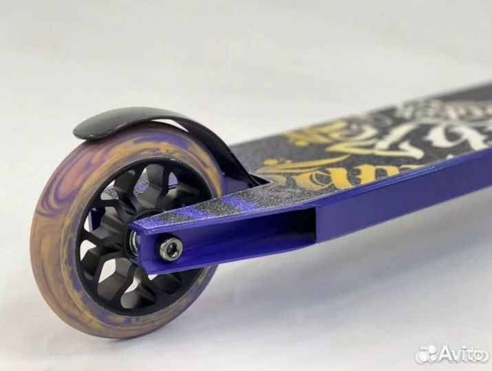 Трюковой самокат