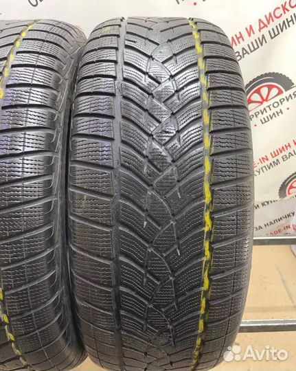 Goodyear UltraGrip Ice 285/60 R18 V