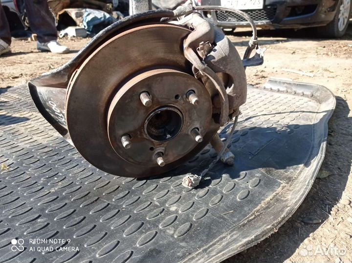 Ступица передняя левая в сборе mark 2 (100 кузов)