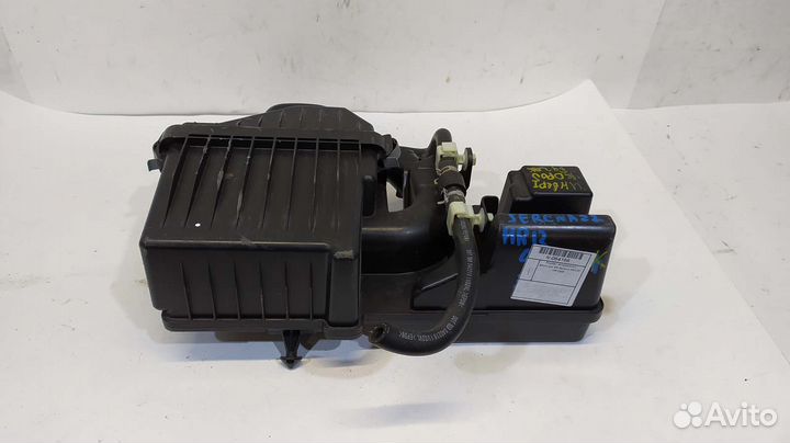 Корпус воздушного фильтра nissan Serena HFC27 HR12