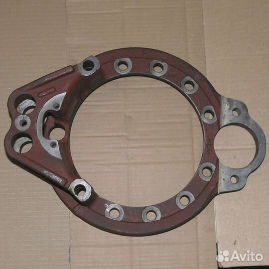 Суппорт заднего тормоза (палец д.30 стакан д. (см)