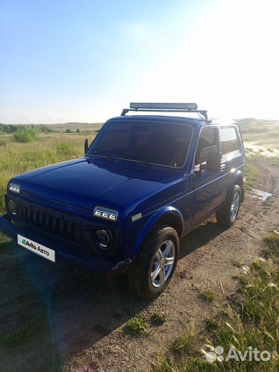 LADA 4x4 (Нива) 1.7 МТ, 2006, 130 000 км
