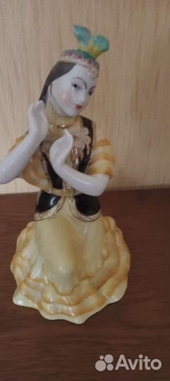 Статуэтка фарфор СССР