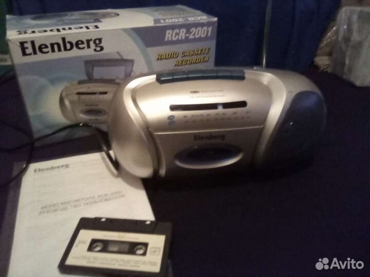 Кассетная магнитола elenberg из 2000-х