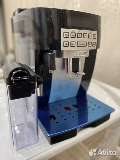 Кофемашина Delonghi 22.360b cappuccino (новая)