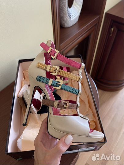 Босоножки Cesare Paciotti 36 италия