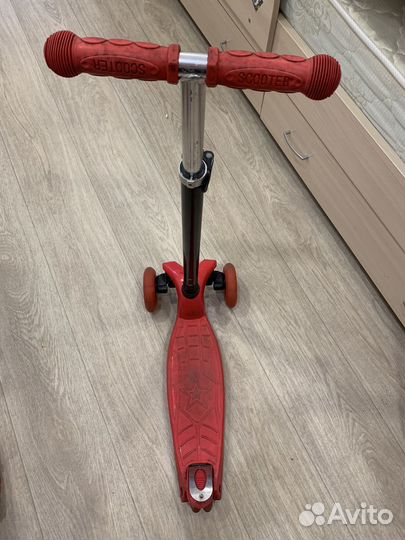 Самокат детский трехколесный