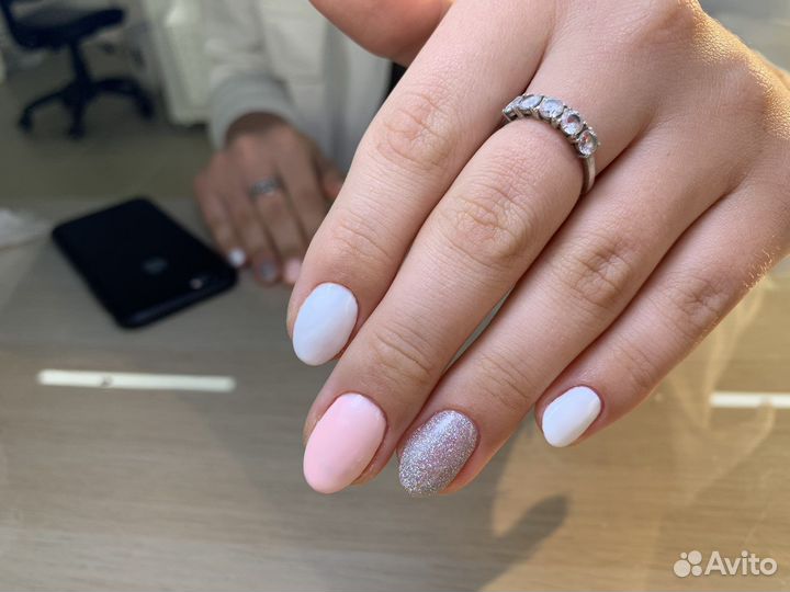Маникюр на дому