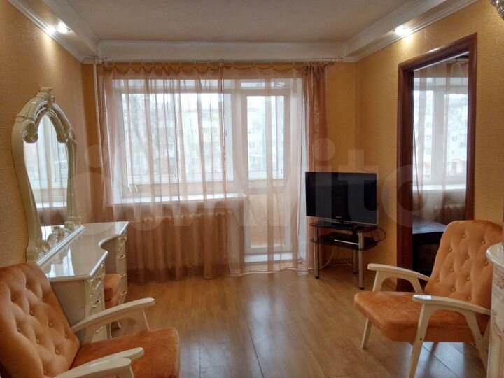 2-к. квартира, 40 м², 3/5 эт.