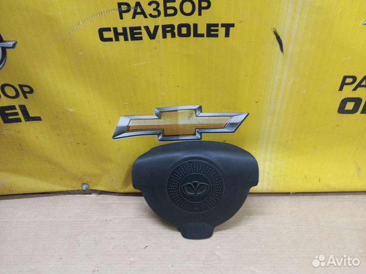 Заглушка в руль Дэу Джентра