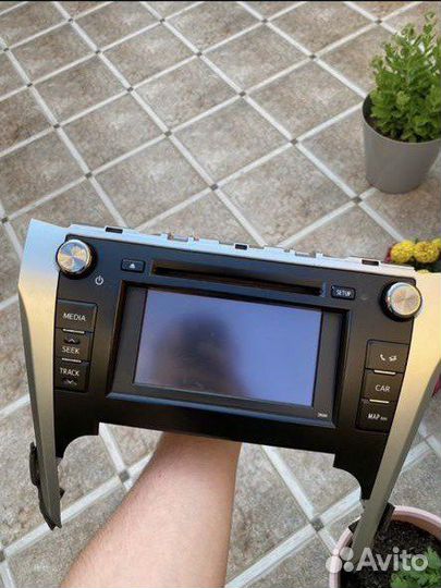 Штатный магнитофон Camry