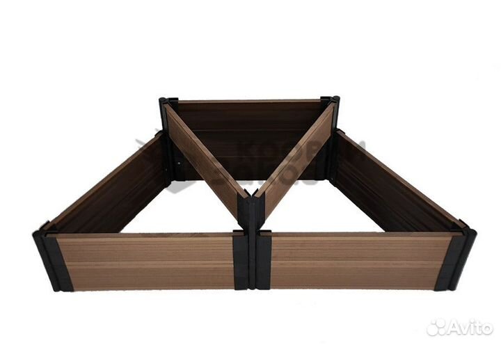 Грядка из дпк Пирамида диагональ 1 000*450 мм