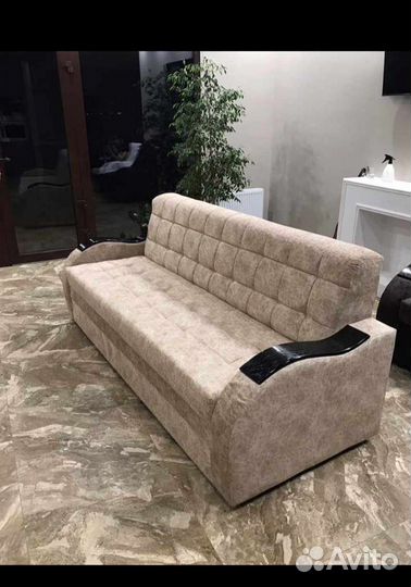 Прямой диван