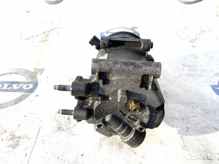 Компрессор кондиционера Volvo S60 II (2010-2013)