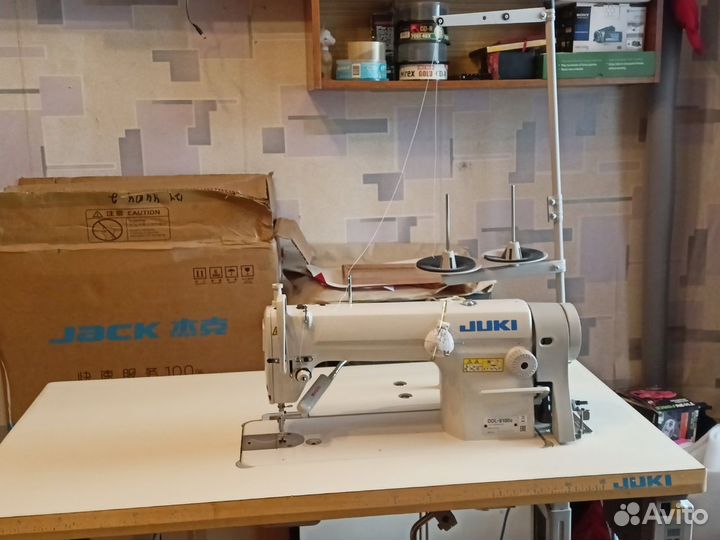 Продаю промышленную швейную машину juki DDL-8100е