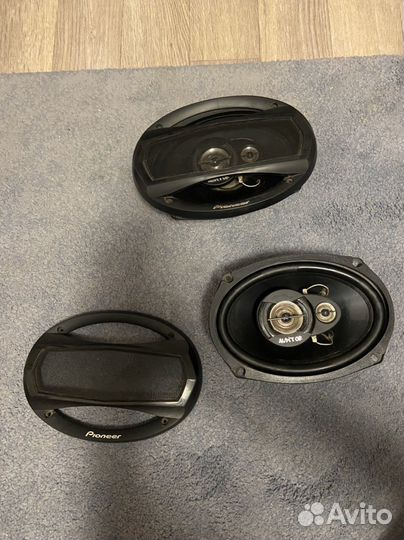 Колонки в автомобиль