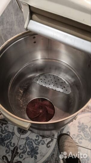 Раритетная стиральная машина Рига-17 под ремонт