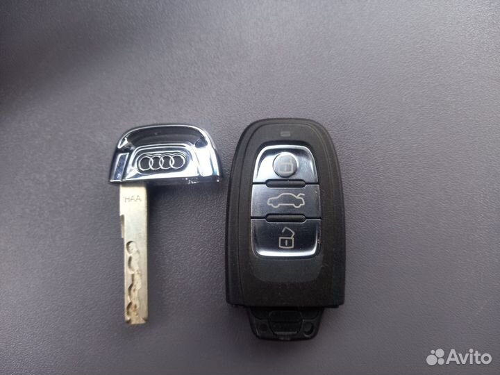 Смарт ключ Audi A4 A5 A6 A7 A8 Q5