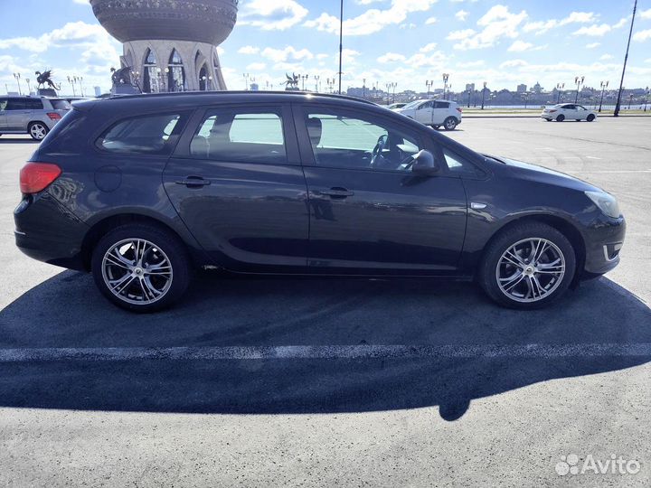 Opel Astra 1.4 AT, 2013, 100 000 км