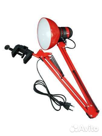 Лампа настольная на струбцине