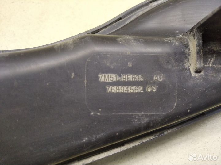 Воздухозаборник (внутри) Kuga 2008-2012