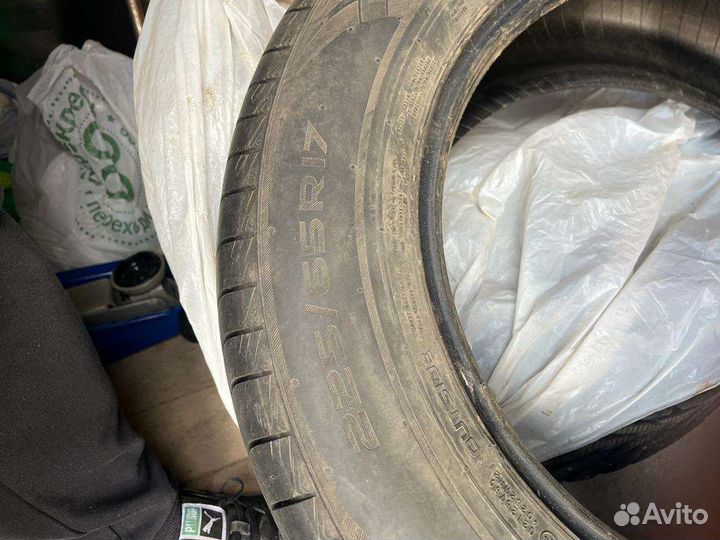 Nokian Tyres Hakka Blue 3 SUV 225/65 R17 106H