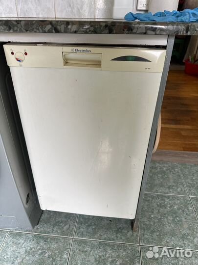 Посудомоечная машина Electrolux 45